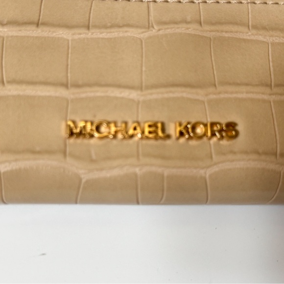 Michael Kors Jet Set Travel Card Case Wallet Exotic Embossed Buff - Picture 9 of 10
